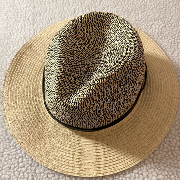 Badgley Mischa Hat - Picture 4 of 9